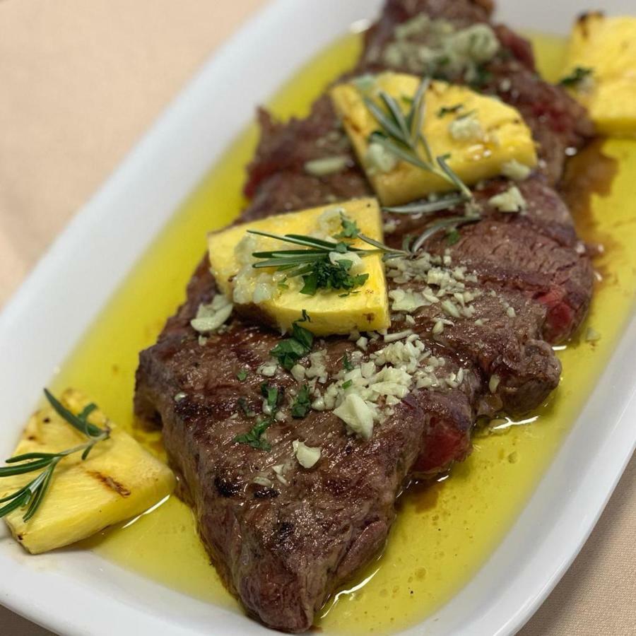 Alojamento Restaurante Dom Dinis 빌라 노바 드 포이아르스 외부 사진